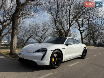Авто Porsche Taycan 2020 № 8607596