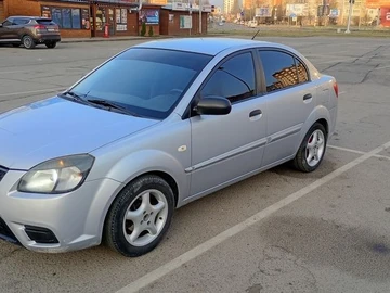 Авто KIA Rio 2010 № 8607713