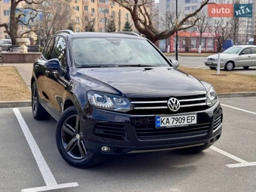 Авто Volkswagen Touareg 2012 № 8607739