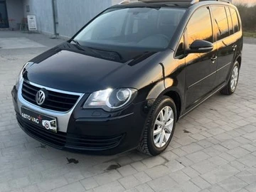 Авто Volkswagen Touran 2010 № 8607825