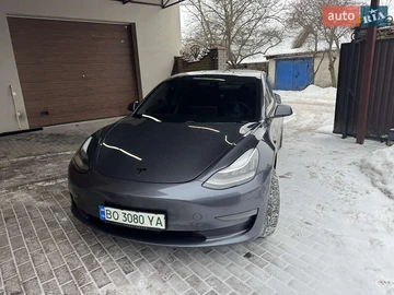 Авто Tesla Model 3 2019 № 8607845
