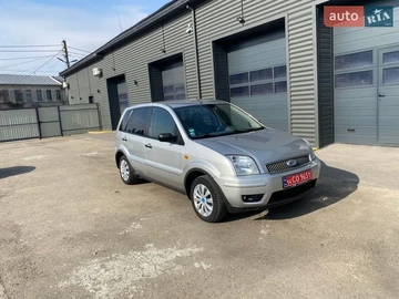 Авто Ford Fusion 2004 № 8607964