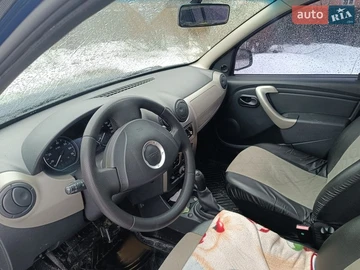 Авто Dacia Sandero 2009 № 8607973