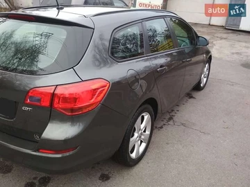 Авто Opel Astra 2011 № 8608053