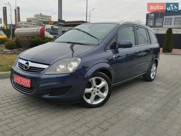 Авто Opel Zafira 2010 № 8608057