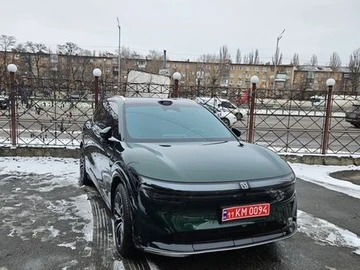 Авто  7X 2024 № 8608348