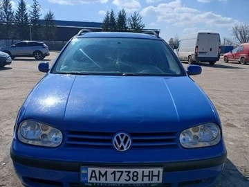 Авто Volkswagen Golf 2000 № 8608365
