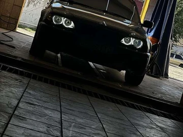 Авто BMW 3 Series 2002 № 8608382
