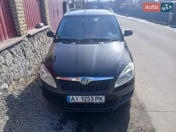 Авто Skoda Fabia 2011 № 8608399