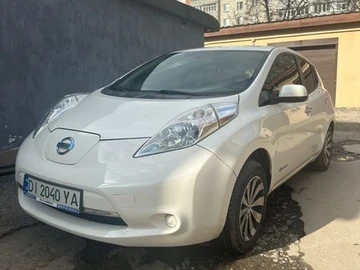 Авто Nissan Leaf 2015 № 8608424