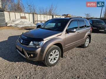 Авто Suzuki Grand Vitara 2014 № 8608586