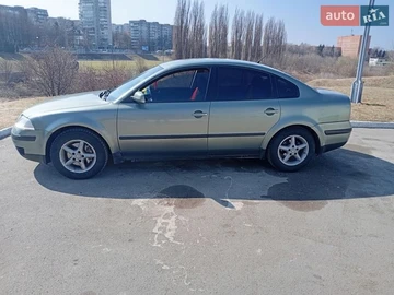 Авто Volkswagen Passat 2002 № 8608637