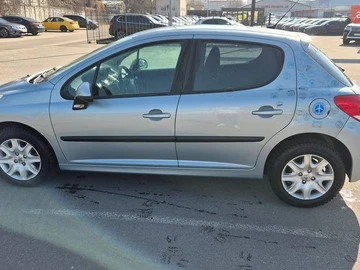 Авто Peugeot 207 2010 № 8608649