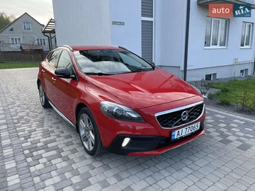 Авто Volvo V40 Cross Country 2013 № 8608907