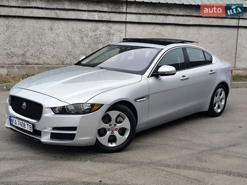 Авто Jaguar Xe 2016 № 8608925