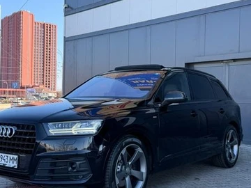 Авто Audi Q7 2016 № 8609631