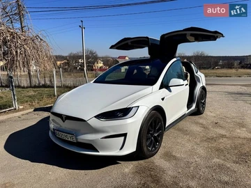 Авто Tesla Model X 2023 № 8609635