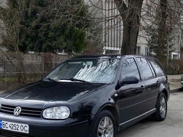 Авто Volkswagen Golf 2003 № 8609672