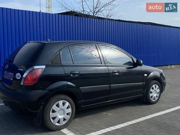 Авто KIA Rio 2009 № 8609723
