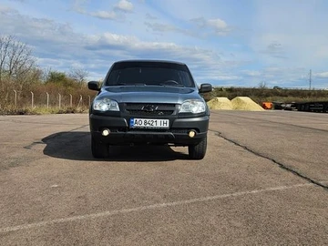 Авто Chevrolet Niva 2013 № 8609736