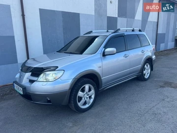 Авто Mitsubishi Outlander 2005 № 8609909
