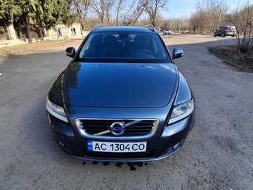 Авто Volvo V50 2011 № 8609949