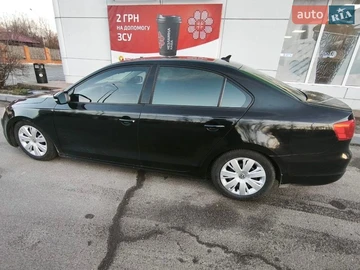 Авто Volkswagen Jetta 2013 № 8609965