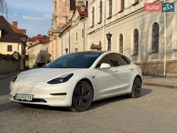 Авто Tesla Model 3 2020 № 8610028
