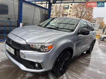 Авто Mitsubishi Outlander 2017 № 8610055