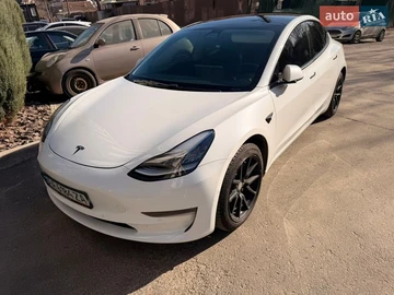 Авто Tesla Model 3 2020 № 8610086