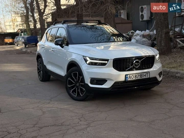 Авто Volvo Xc40 2020 № 8610324