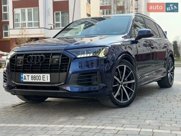 Авто Audi Q7 2021 № 8610338