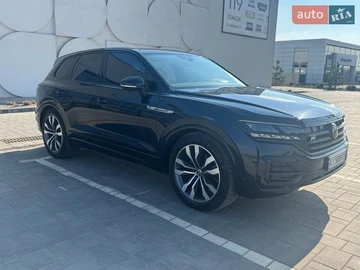 Авто Volkswagen Touareg 2020 № 8610341