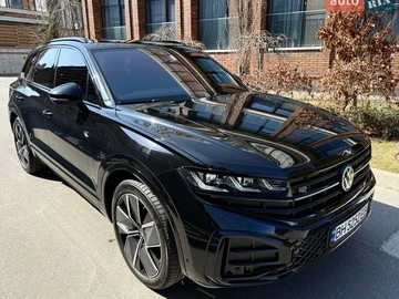 Авто Volkswagen Touareg 2024 № 8610348