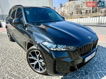 Авто BMW X5 2023 № 8610350