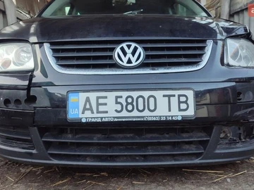 Авто Volkswagen Touran 2006 № 8610421