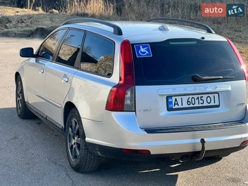 Авто Volvo V50 2007 № 8610665