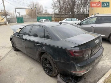 Авто Audi A4 2018 № 8610692
