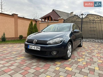 Авто Volkswagen Golf 2010 № 8610693