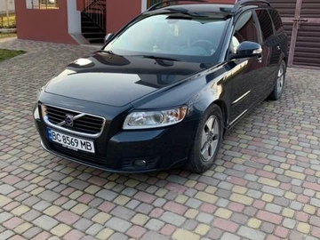 Авто Volvo V50 2009 № 8610704