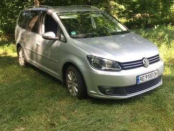 Авто Volkswagen Touran 2011 № 8610775