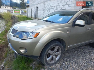 Авто Mitsubishi Outlander Xl 2008 № 8610777