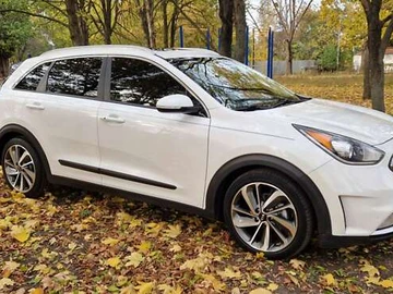Авто KIA Niro 2019 № 8611079