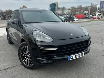 Авто Porsche Cayenne 2015 № 8611166