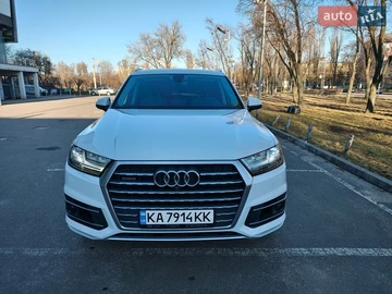 Авто Audi Q7 2018 № 8611199