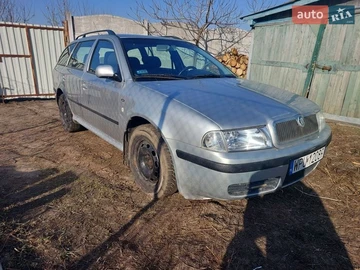 Авто Skoda Octavia 2001 № 8611391