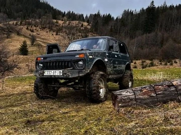 Авто ВАЗ 21213 Niva 2000 № 8611435