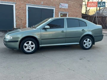Авто Skoda Octavia 2002 № 8611461