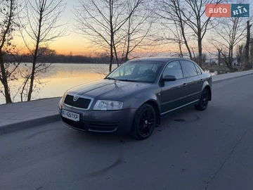 Авто Skoda Superb 2004 № 8611503