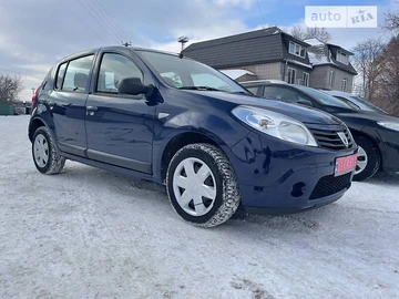 Авто Dacia Sandero 2009 № 8611506